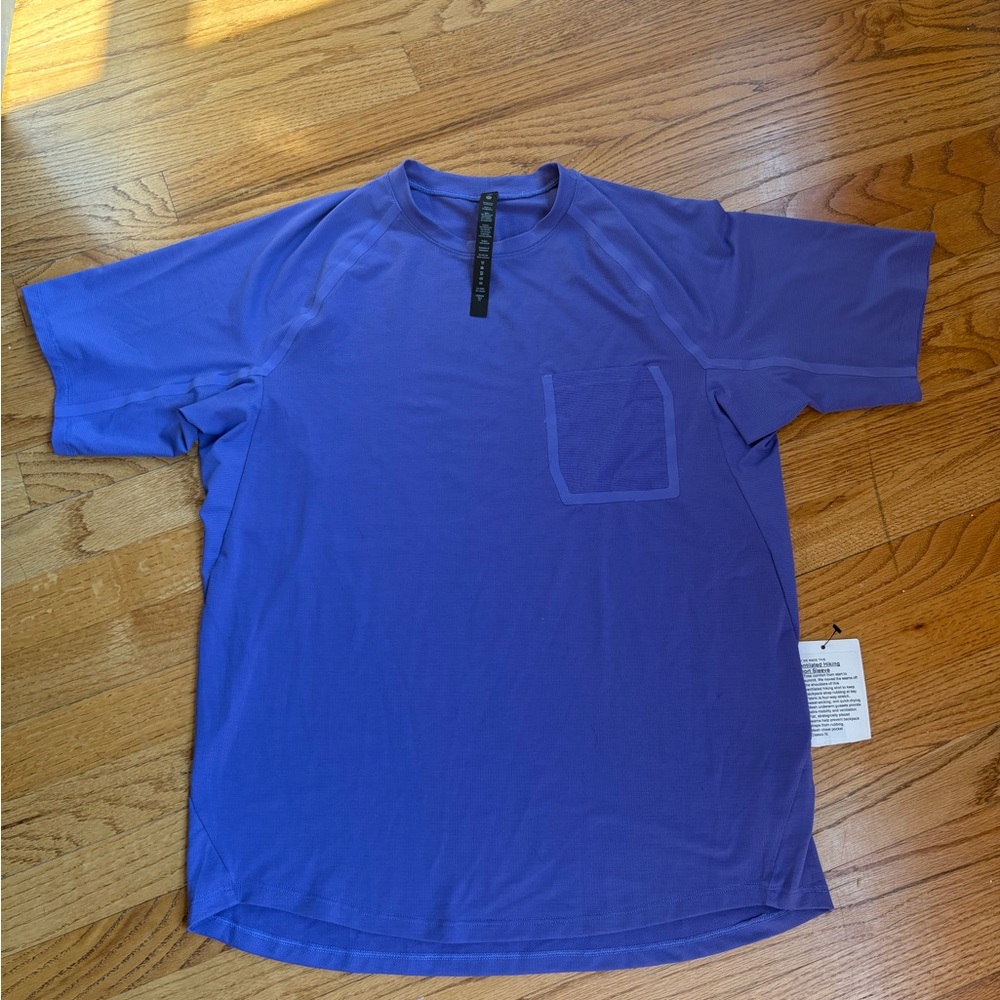 Lululemon men's ventilated hiking shirt- M NWT